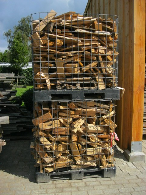 plankjes brandhout