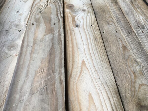 sloophouten planken wand