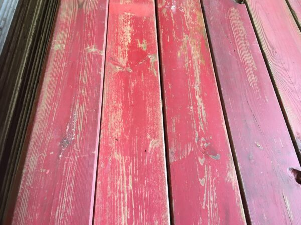 rood geverfde oude plank