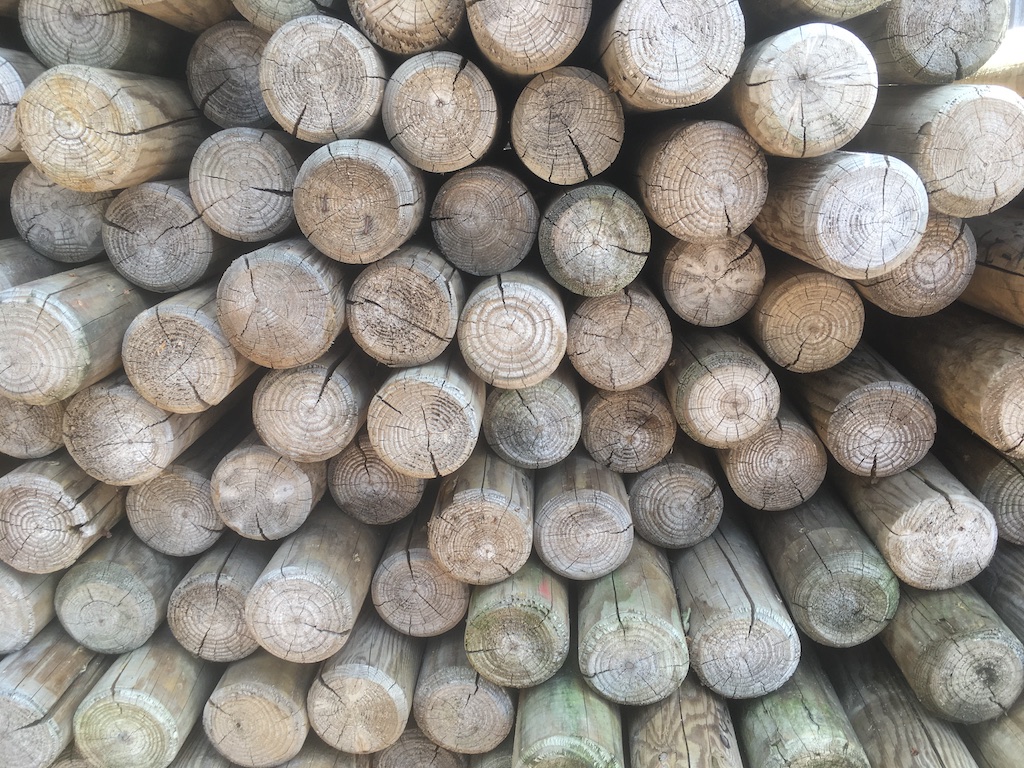 Gefreesde ronde tuinpaal 7-8 cm Buitenleven | Second Wood