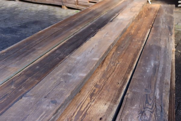 barnwood planken of balken lengte 3,65m